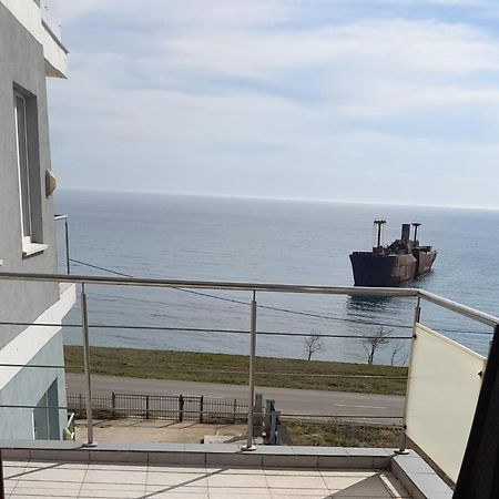 Apartament Bety Sea Front Apartman Costinești Kültér fotó